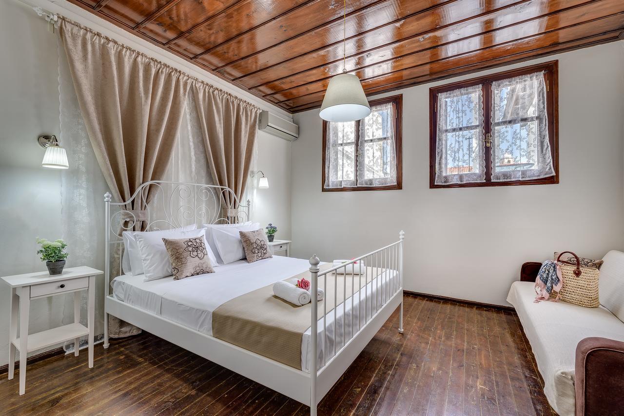 Casa Veneziana Apartman Hriszí Aktí Haniá Kültér fotó