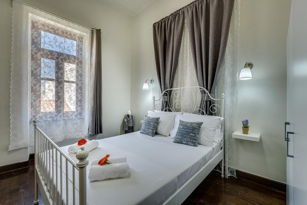 Casa Veneziana Apartman Hriszí Aktí Haniá Kültér fotó